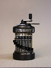 Curta-1-cut-model--003_tn.jpg